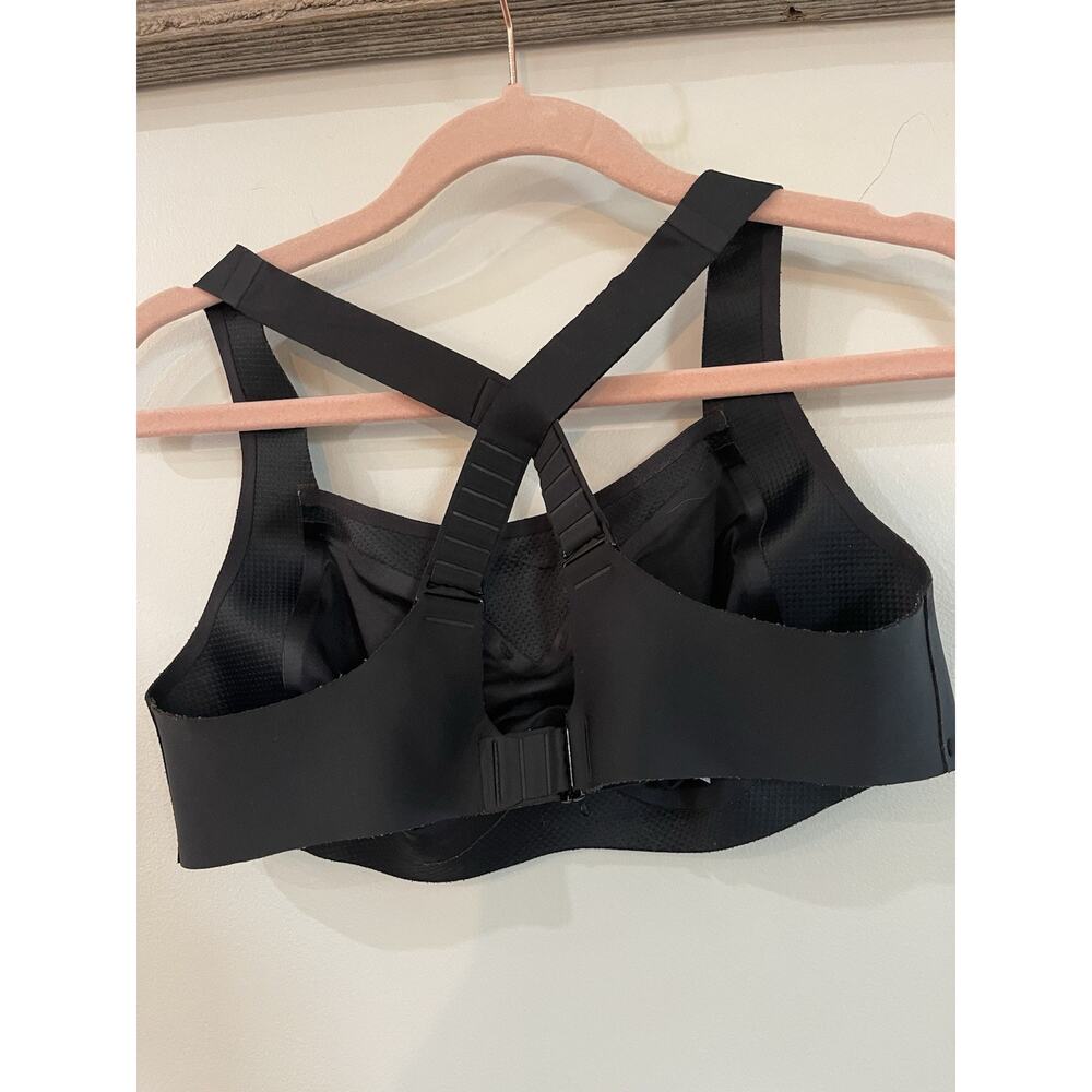 Nike Training Revolutionary Support adjustable straps Womens Sport Bra Black 34C - Picture 2 of 4